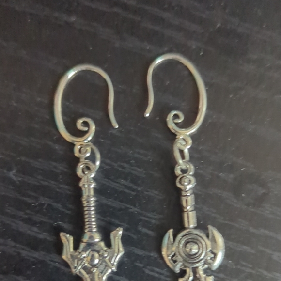 Silver Sword Design Earrings with Intricate Detailing - Picture 3 of 4